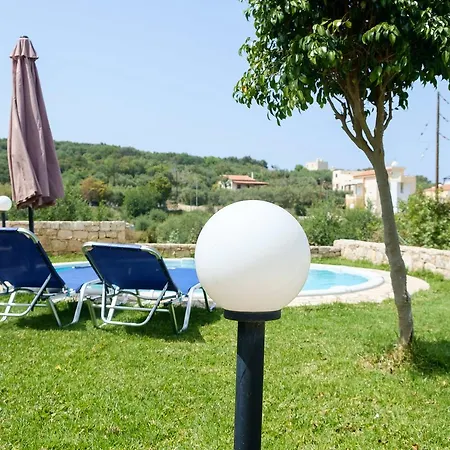 Chill And Relax In A With Pool Near The